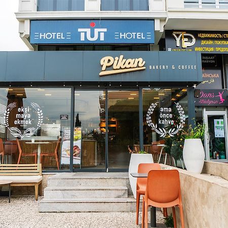 Tut Hotel Анталия Екстериор снимка