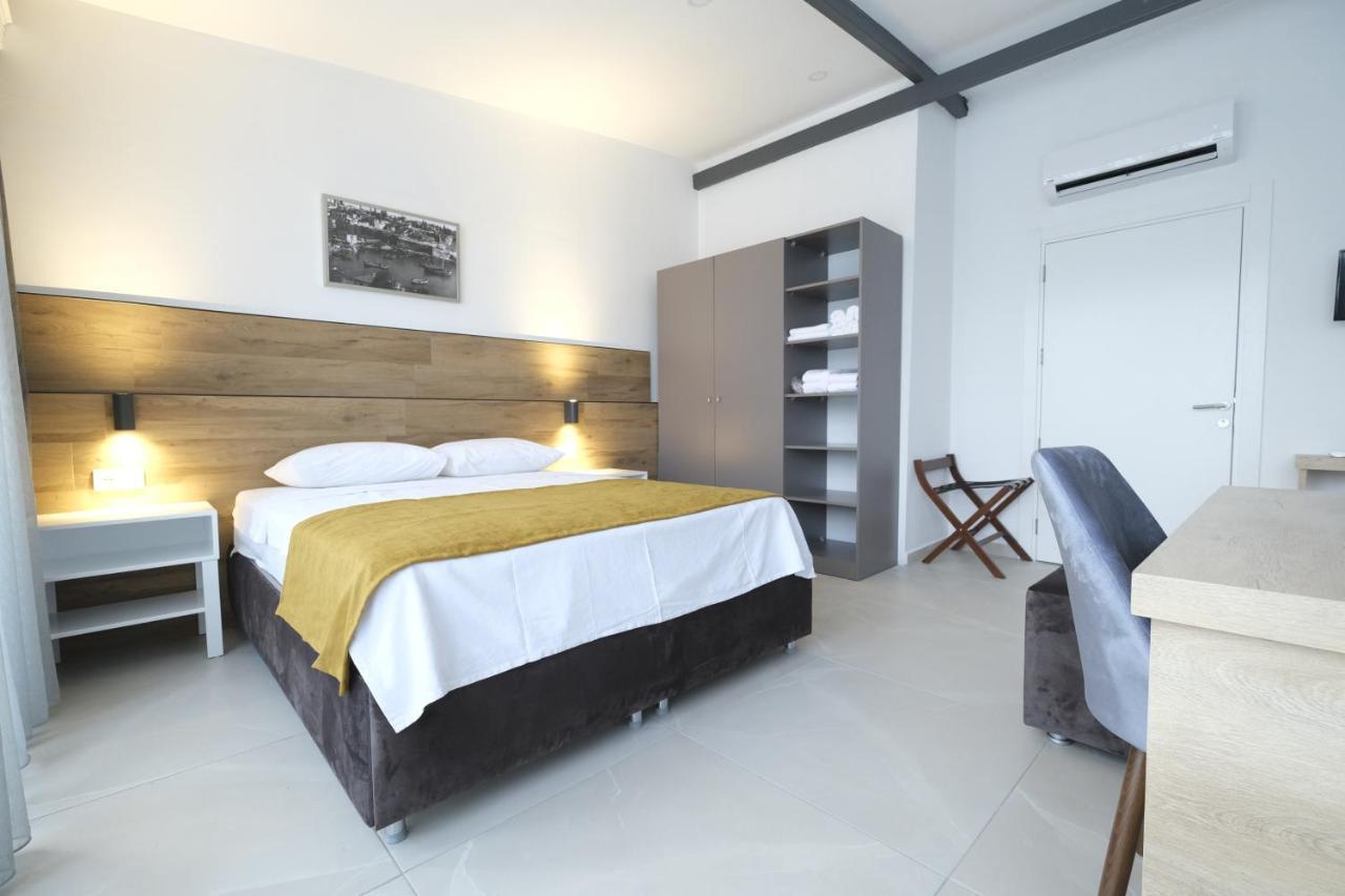Tut Hotel Анталия Екстериор снимка